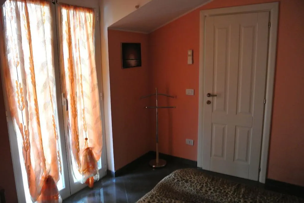 Casa Selly Apartment Loano